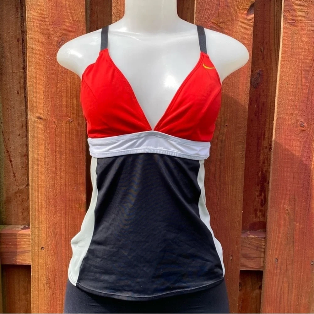 Nike Vintage Fit Dry Colorblock Plunge Built In Shelf Bra Tank Top Size 6 S